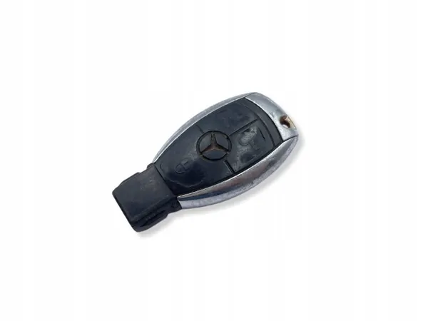 Mercedes-avain OEM UHP2254 - 3 Näppäintä Hopea Käytetty image 3
