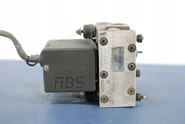 Volvo ABS-pumppu OEM 9169162 740/940/945 90-98 image 3