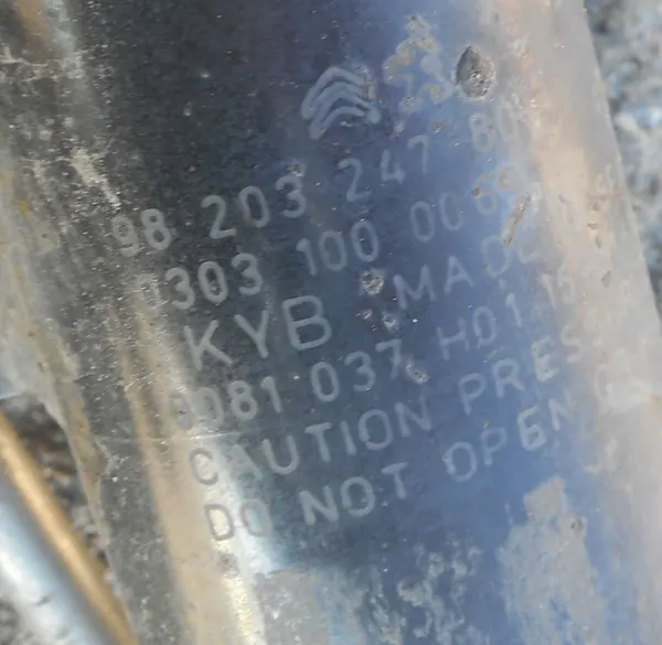 Ammortizzatore anteriore sinistro Peugeot 208 I 9820324780 image 4