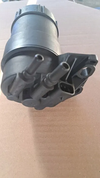 Polttoainesuodattimen kotelo Volvo XC90 2.4 D5 image 3