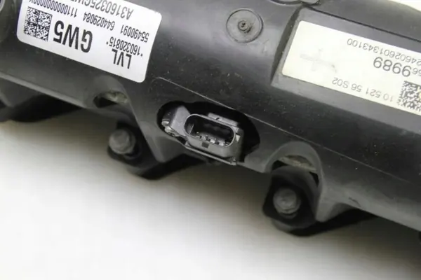 Gebrauchtes Ansaugrohr OEM 55569989 für Opel Astra K image 3