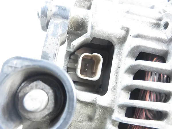 Vaihtovirtageneraattori Peugeot 407 2.0 HDI RHR image 4