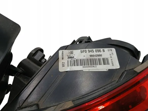SEAT LEON III HB Luz Trasera Derecha 5F0945096B image 3