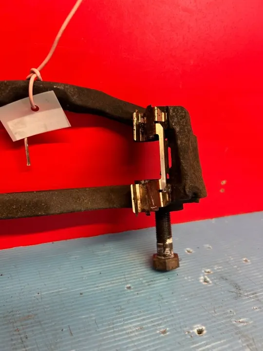 Jonc de serrage avant OEM 2442442 pour Iveco Daily IV image 5