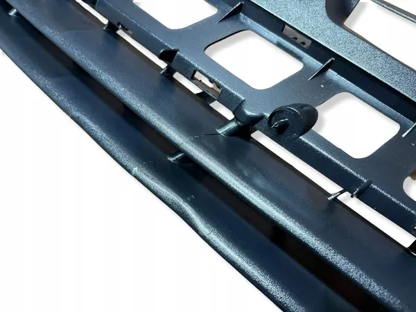 Opel Astra H Radiator Grille OE 13241967 image 4