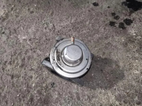 Válvula EGR OEM 038131501AN para 1.9TDI 2003-2013 image 2