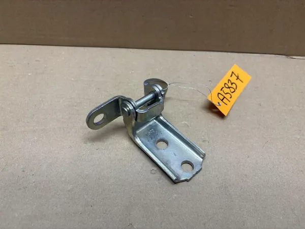 Bisagra Puerta Trasera Izquierda OEM 68780-0H010 Toyota image 2