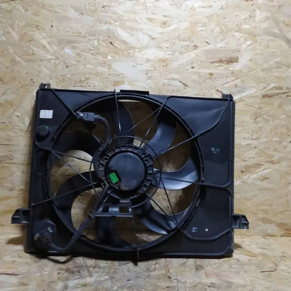 Radiatorventilator OEM KI87018DRA2 voor Kia Carens 2006-2011 image 2