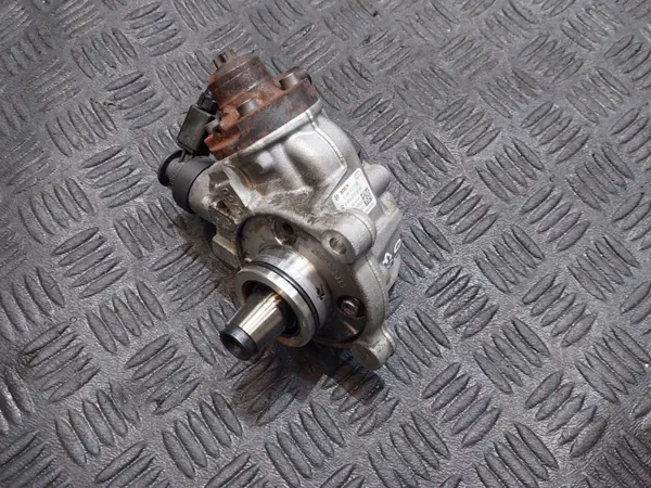 Ruiskutuspumppu OEM A6540700001 Mercedes 2.0 CDI:lle image 4