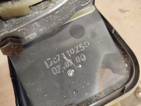 Vaihtoehto VW Golf IV Bora Seat Toledo II Leon image 7