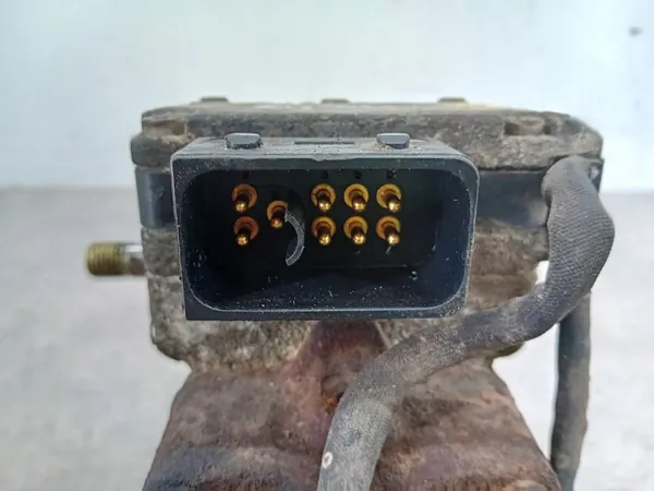 Pompe à injection OEM 0986444522 pour Ford Transit image 6