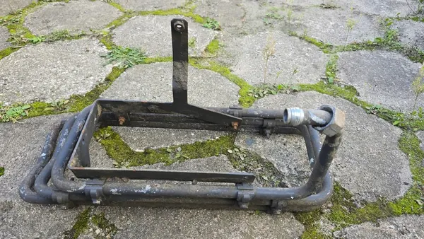 Tuyau spiralé pour sécheur d'air Actros MP4 Arocs image 2