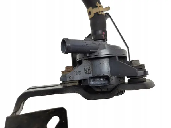 Pompe à eau d'onduleur Mitsubishi Outlander III OEM 211410-10420 image 3