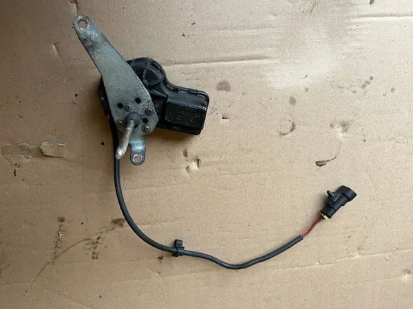 Motor farol esquerdo OEM 30882643 Volvo V40 S40 image 2