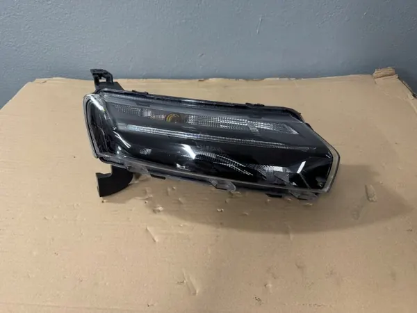 Rechter DRL-lamp Dacia Spring OEM Dacia - Gebruikt image 2