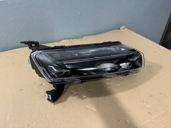 Rechter DRL-lamp Dacia Spring OEM Dacia - Gebruikt image 3