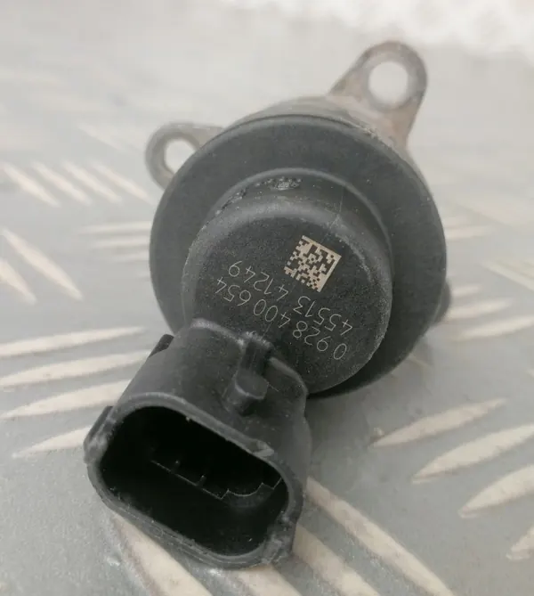Válvula pressão combustível OEM 0928400654 Opel image 3