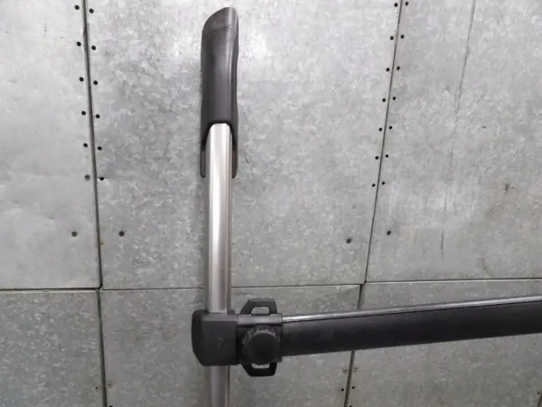 Barres de toit Jeep OE OEM RELING RELINGI DACHOWE POPRZECZKI KOMPLET 05- image 3