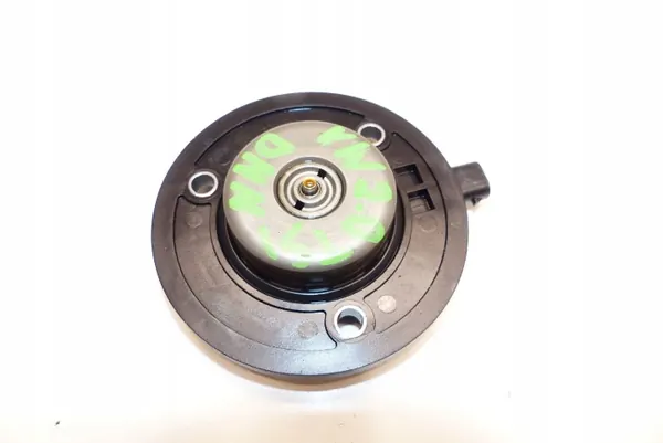 Nokka-akselin säätöventtiili OEM 06N109259C VW Passat B8 image 2