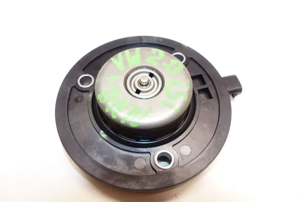Nokka-akselin säätöventtiili OEM 06N109259C VW Passat B8 image 3