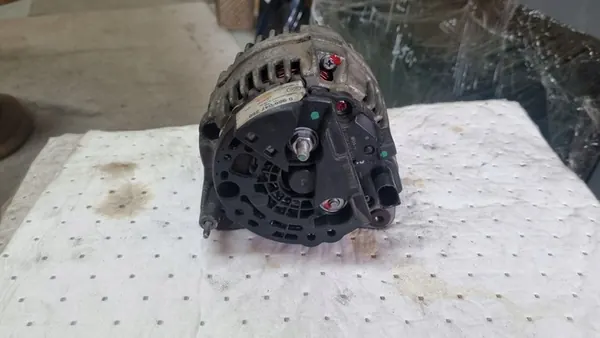 Vaihtovirtageneraattori SEAT LEON, TOLEDO II, SKODA FABIA OEM image 4