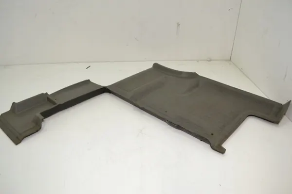 OEM 9966841002 Oikea ohjaamon matto Käytetty image 4