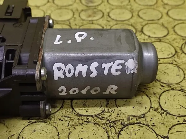 LINKER VOORRAAM MOTOR SKODA ROOMSTER 6R0959801M image 6