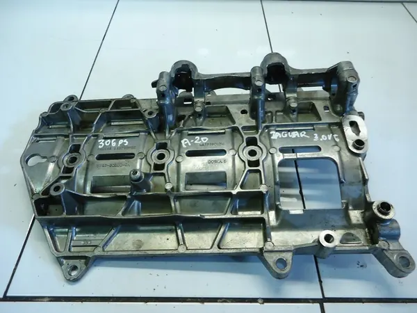 JAGUAR XF 3.0D V6 306PS Inserto de Cárter 8W93-6C800-CA image 1