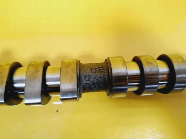 Arbre à cames admission OEM DRC96549 Audi A6 C5 2.4 V6 image 4