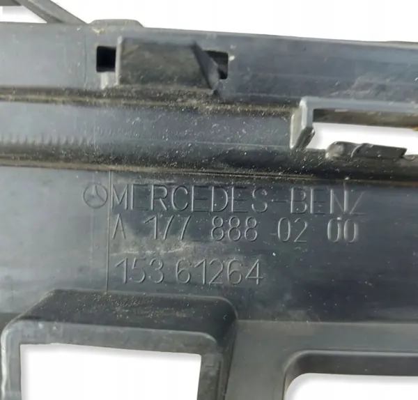 Rejilla OEM 1778880200 Mercedes A W177 AMG - Usado image 7