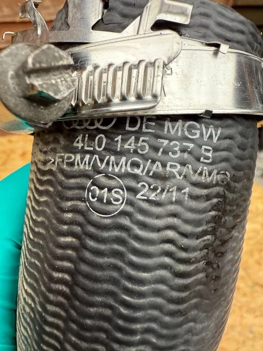 Intercooler-Schlauch Audi Q7 4L 4L0145737B image 10