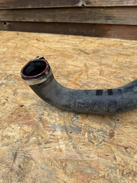 Intercooler-Schlauch Audi Q7 4L 4L0145737B image 2