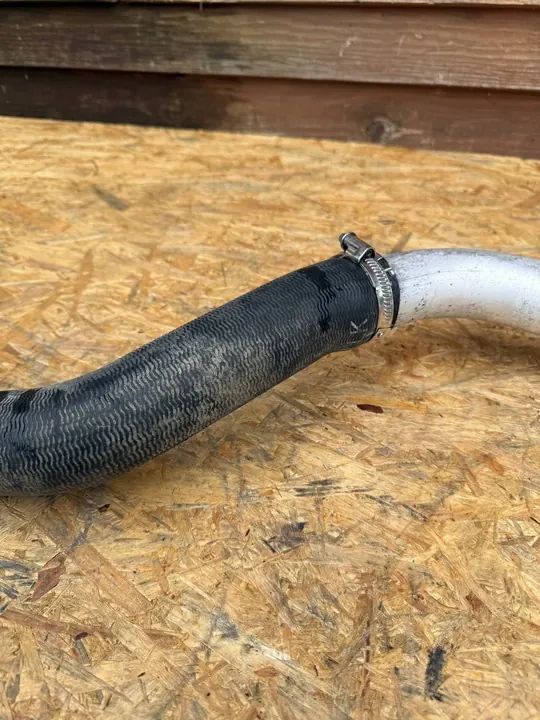 Intercooler-Schlauch Audi Q7 4L 4L0145737B image 3