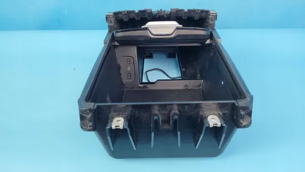 Compartimento console central Mercedes EQE W295 OEM A2976809706 image 10