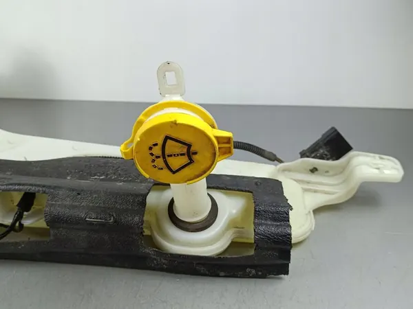 Réservoir de lave-glace Jeep Grand Cherokee 2022 68377667AB image 2