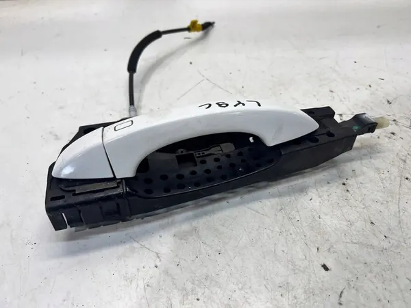 Vasen etu/taakse ovi kahva Audi A6 C7 Keyless LED image 4