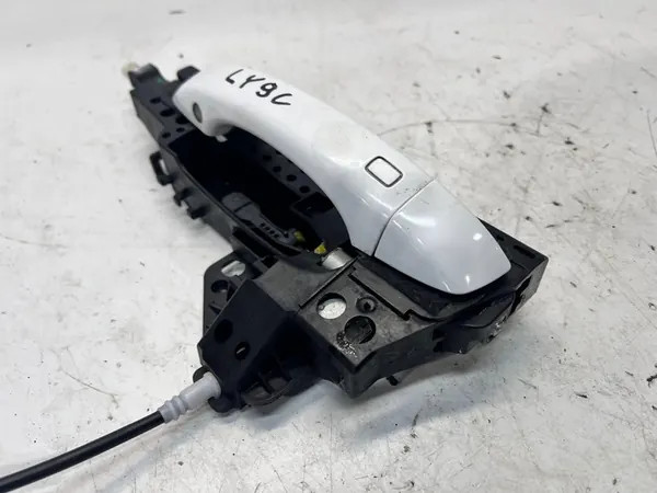 Vasen etu/taakse ovi kahva Audi A6 C7 Keyless LED image 5