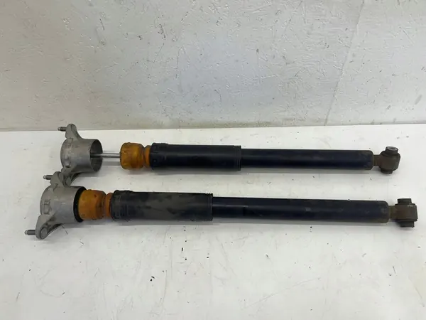 BAKRE STÖTDÄMPARE MERCEDES B-KLASS W246 A2463201831 image 2