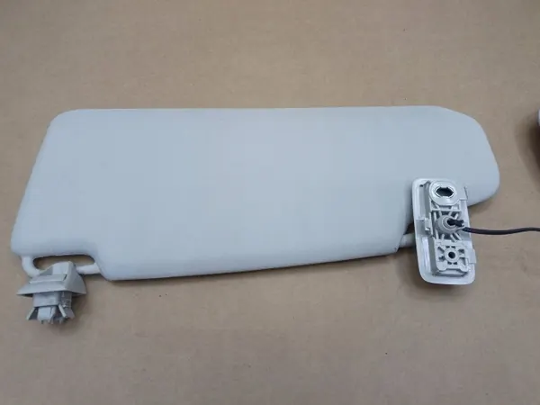 Zonneklep OEM SLONECZKO voor Volvo V40 Cross Country 2016 image 3