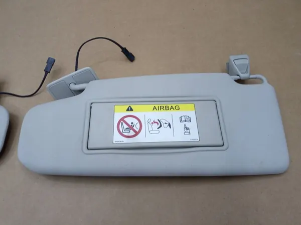 Zonneklep OEM SLONECZKO voor Volvo V40 Cross Country 2016 image 5