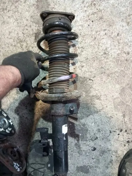 Ammortizzatore anteriore destro VOLVO V40 CROSS COUNTRY image 3