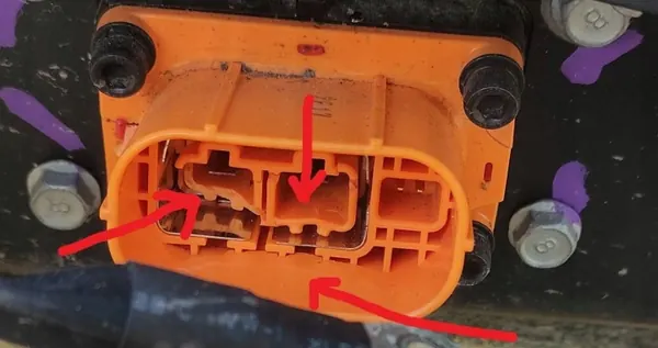 Bateria OEM 37501-CZ500 para Hyundai Tucson 1.6 T-GDI Híbrido image 8