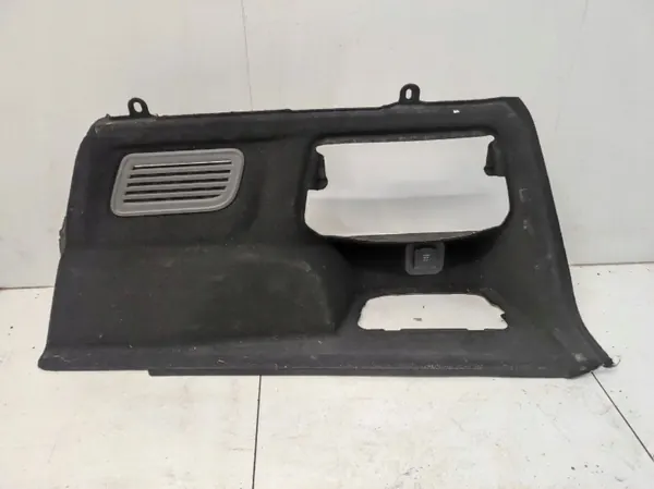 Alfa Romeo Stelvio sisäpaneeli OEM 1561351190 image 2