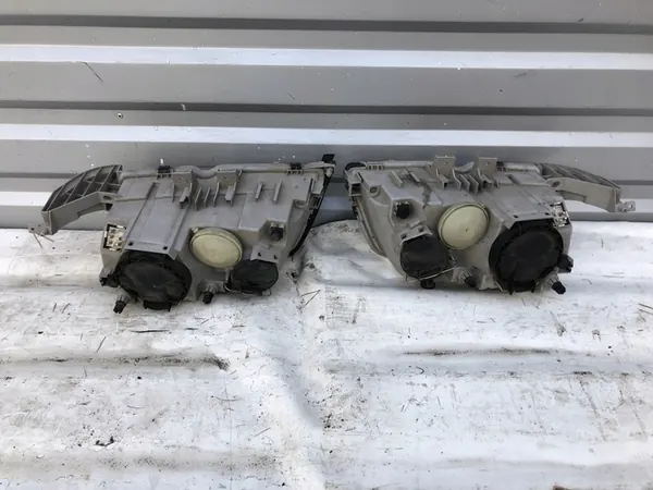 MERCEDES C 202 LIFT Complete Lamp Original A2028203061 image 2