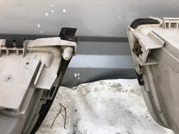 MERCEDES C 202 LIFT Complete Lamp Original A2028203061 image 3