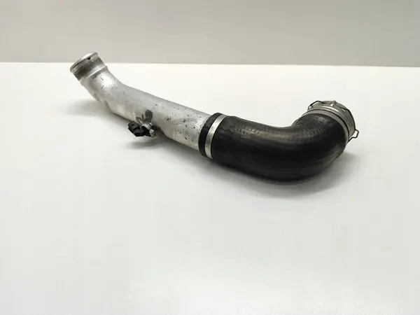 BMW 5 E60 E61 2006 Intercooler Schlauch image 6