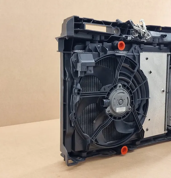 Voorkoeler Peugeot 208 207 2008 C3 DS3 Crossland image 6