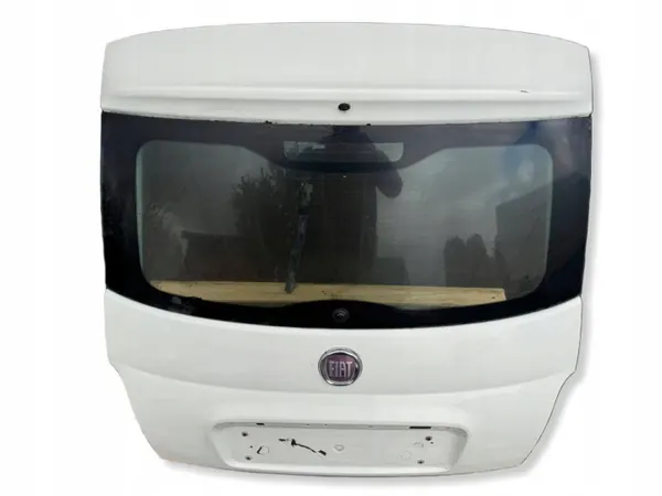Pieza trasera Fiat 500E 2018 OEM 43R001583 image 3