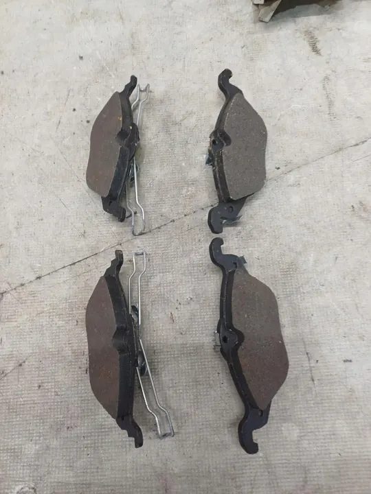 Voorremblokken Opel Astra OE 9195144 image 2