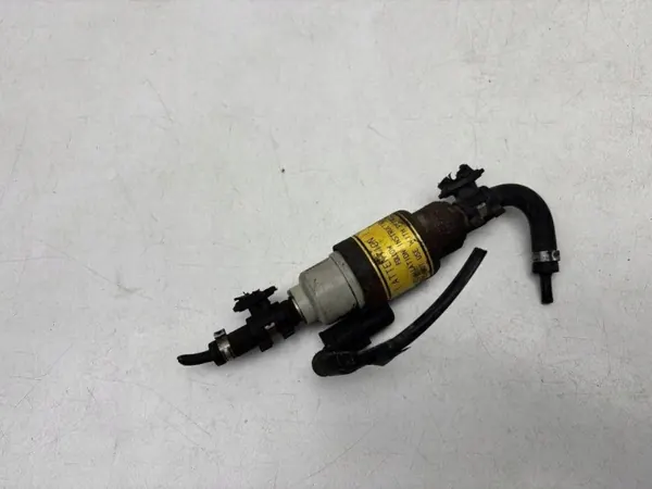 Pompe à carburant OEM 9009529D pour VW Passat B6 2006 image 2